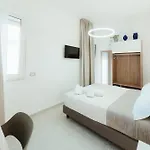 Verga 16 Deluxe Guest house