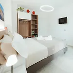 Verga 16 Deluxe Guest house 3*