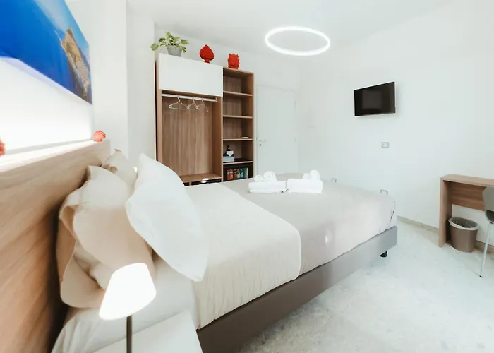 Verga 16 Deluxe Gasthuis 3*